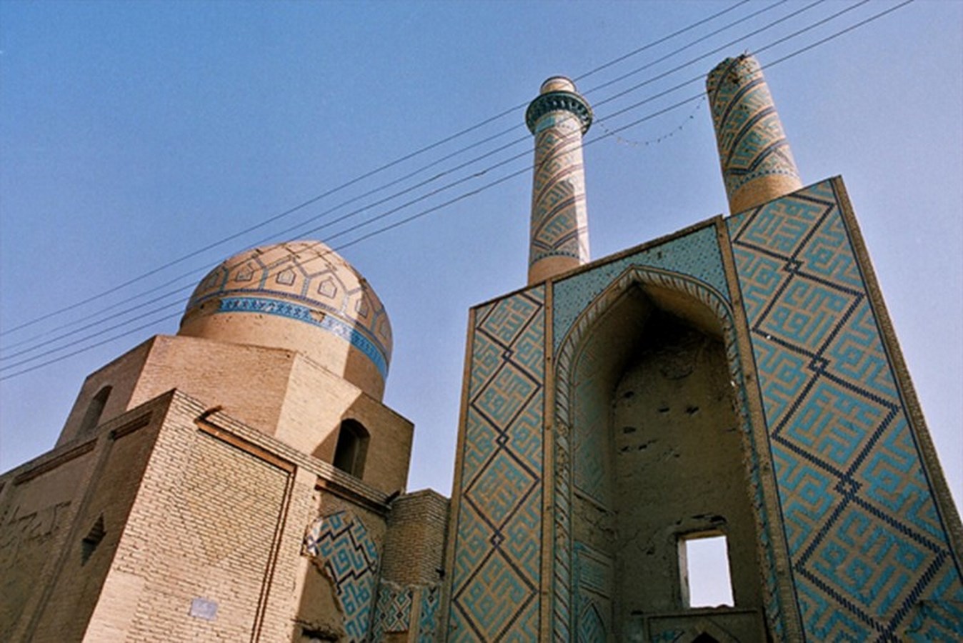 تور اصفهان گردی مسیر خاطره ها
