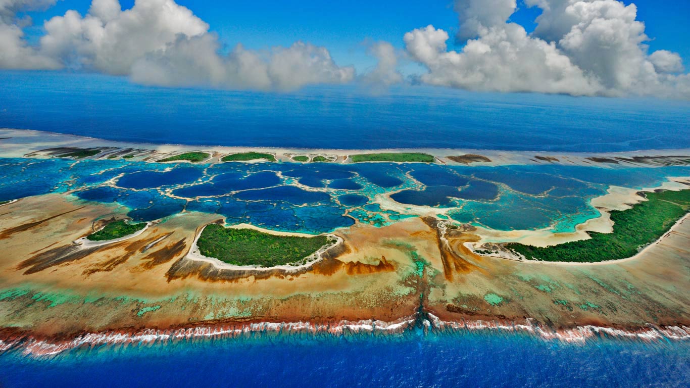 ۷ جزیره که باید پیش از نابود شدنشان ببینید